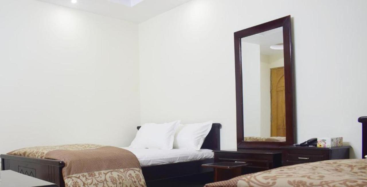 Hotel Olio Dream Heaven Дакка Екстер'єр фото