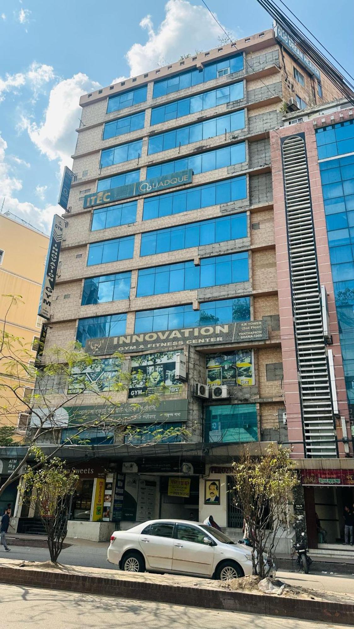 Hotel Olio Dream Heaven Дакка Екстер'єр фото