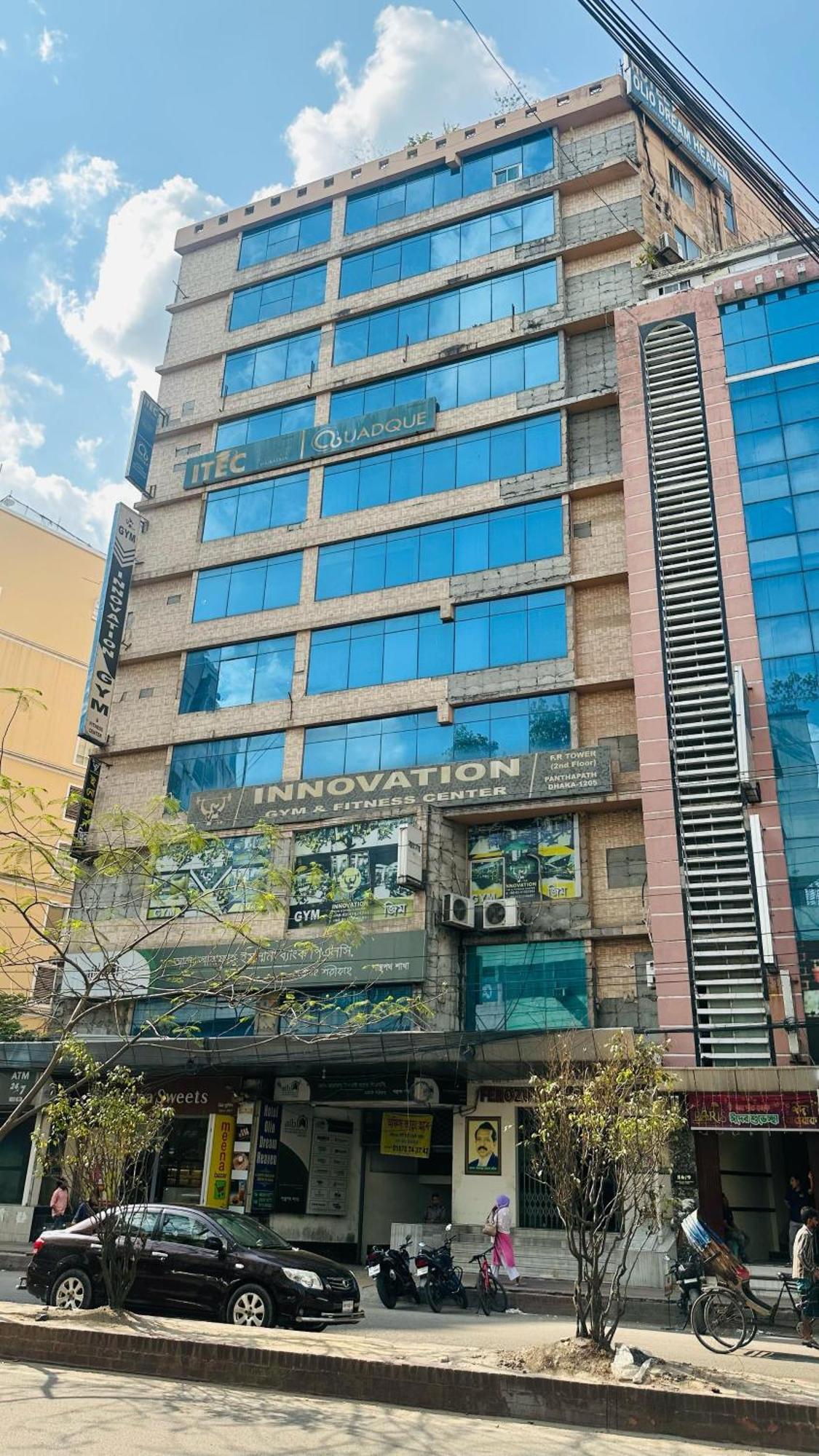 Hotel Olio Dream Heaven Дакка Екстер'єр фото